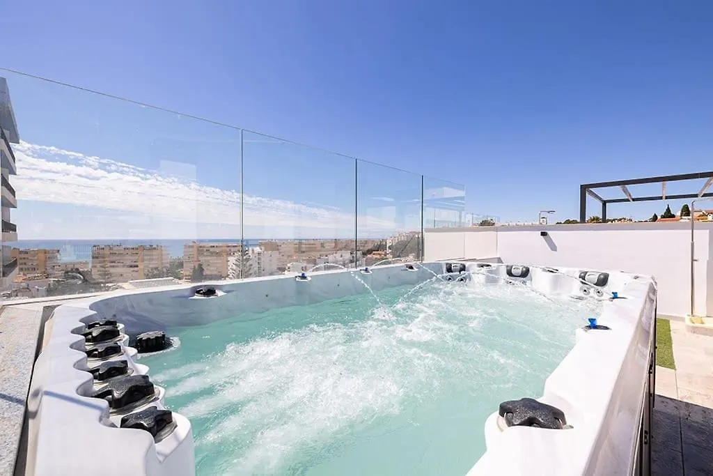 Luxury Carihuela With Private Jacuzzi By Ensuite Torremolinos