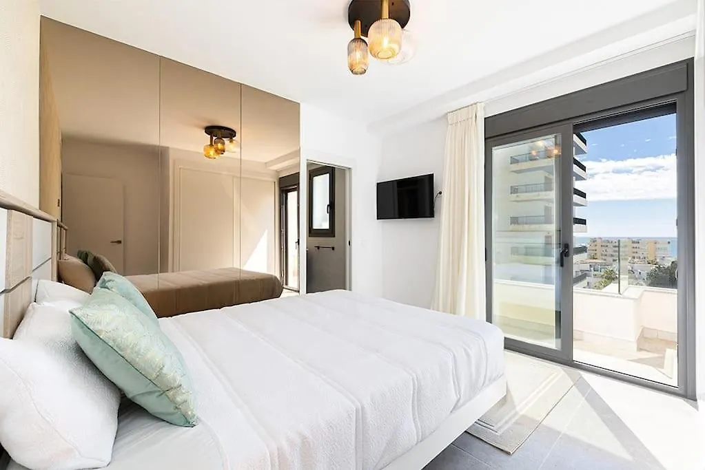 Apartment Luxury Carihuela With Private Jacuzzi By Ensuite Torremolinos